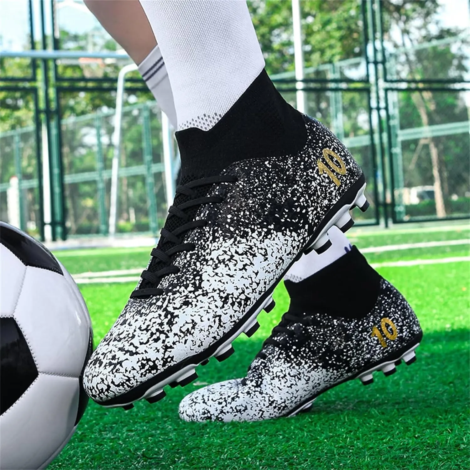 Mens Soccer Cleats Womens Football Shoes High Tops Non Slip Spikes Indoor Outdoor Youth Baseball Lacrosse Sneaker