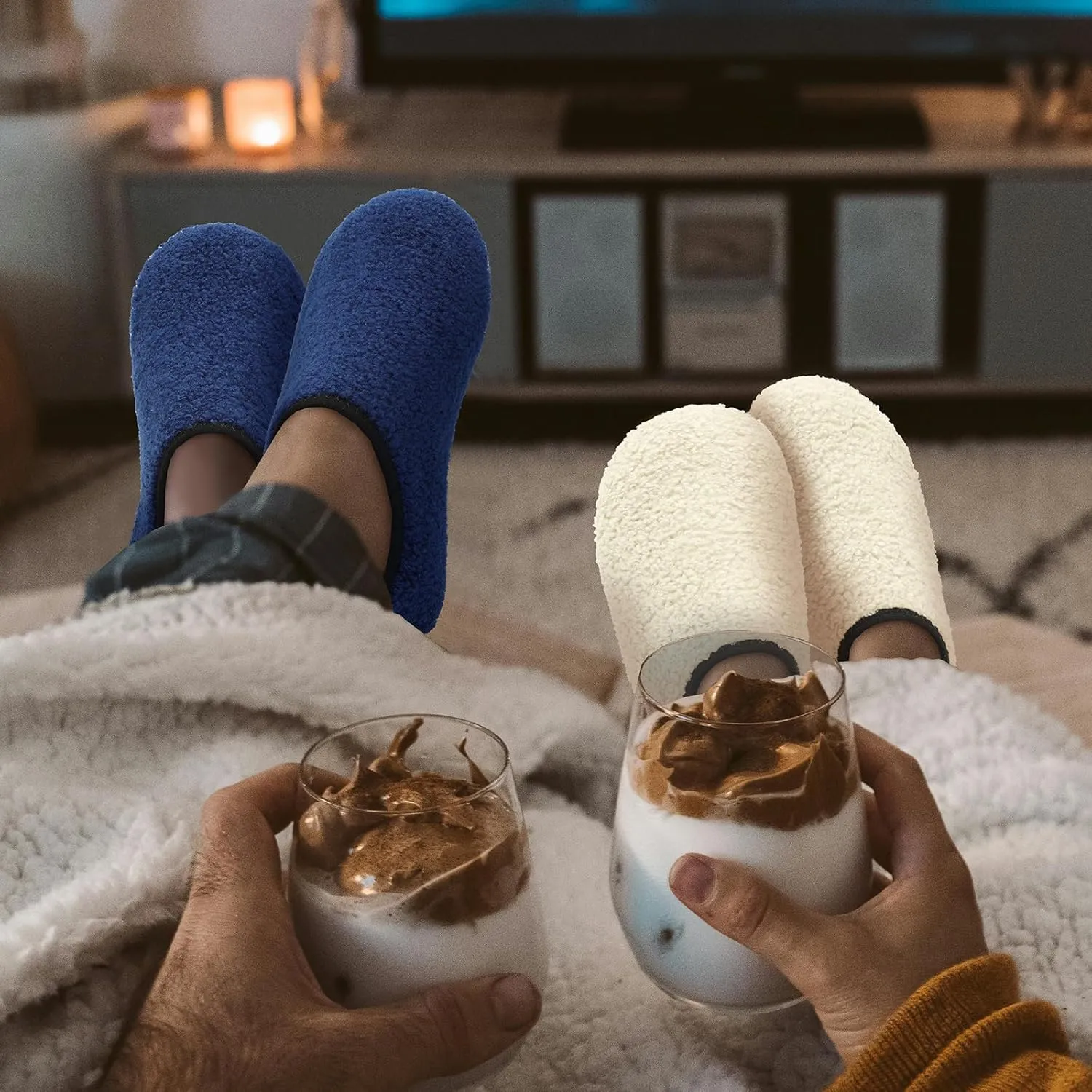 QFH Womens & Mens Cozy House Slippers - Portable Travel Shoes with Flexible Rubber Sole & Soft Velvet Lining